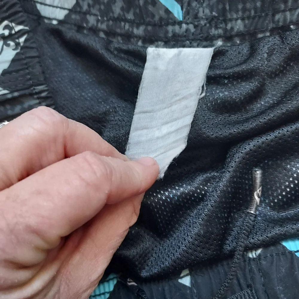 Quiksilver Black Gray Graphic Board Swim Trunk Shorts Surf Beach Pool Vacation